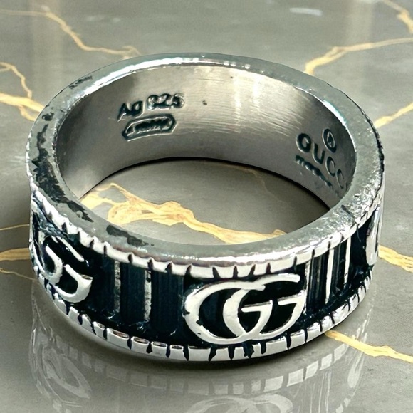 Gucci Silver band Logo Ring - Picture 1 of 9